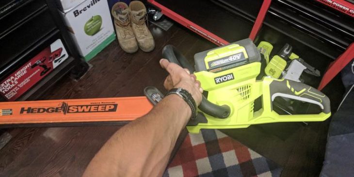 ryobi cordless hedge trimmer review
