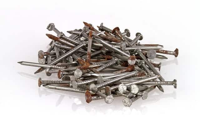can-wood-chipper-shred-nails
